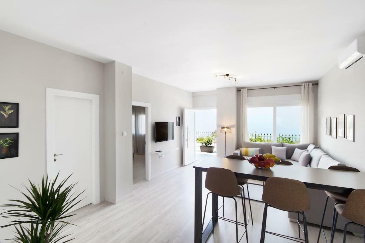 ניאה אירקליה Villa Alexandra מראה חיצוני תמונה