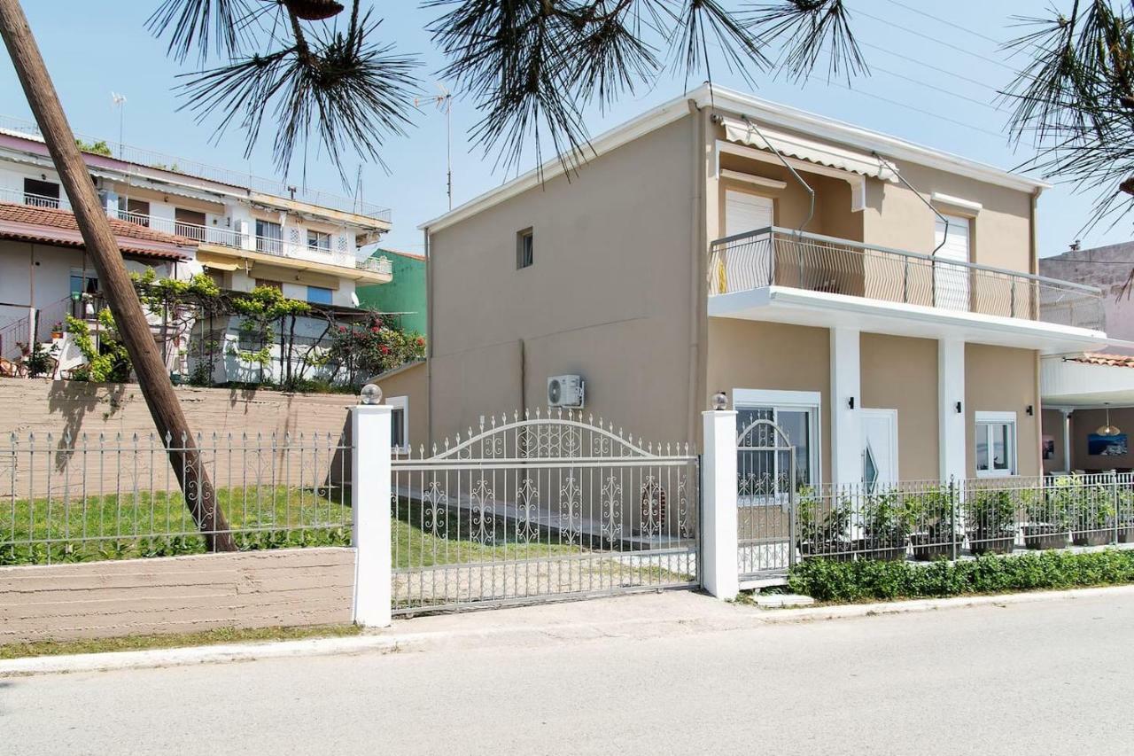 ניאה אירקליה Villa Alexandra מראה חיצוני תמונה