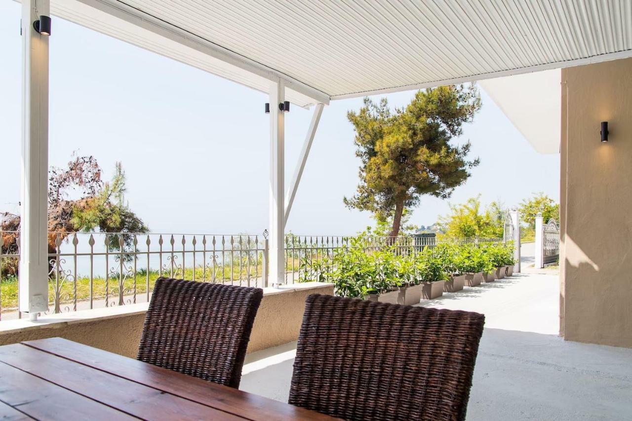 ניאה אירקליה Villa Alexandra מראה חיצוני תמונה